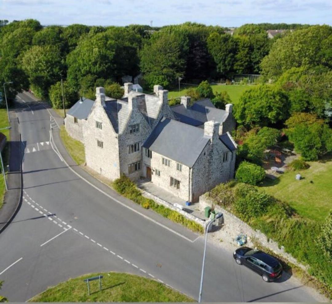 Great House Guest House Llantwit Major Exterior photo